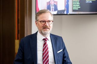 Vláda zamítla návrh na přímé zvýšení důchodů přes základní výměru, nejsou na to peníze